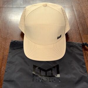 Melin Trenches Hydro Khaki Classic